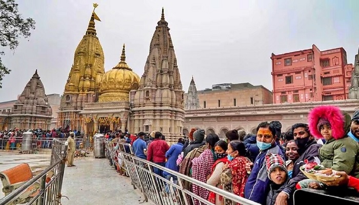 सावन का पहला सोमवार आज, मंदिरों में उमड़ी भक्तों की भिड़