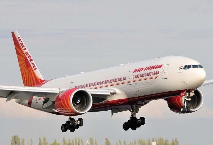 AIR INDIA पर DGCA ने लगाया 90 लाख रुपये का जुर्माना